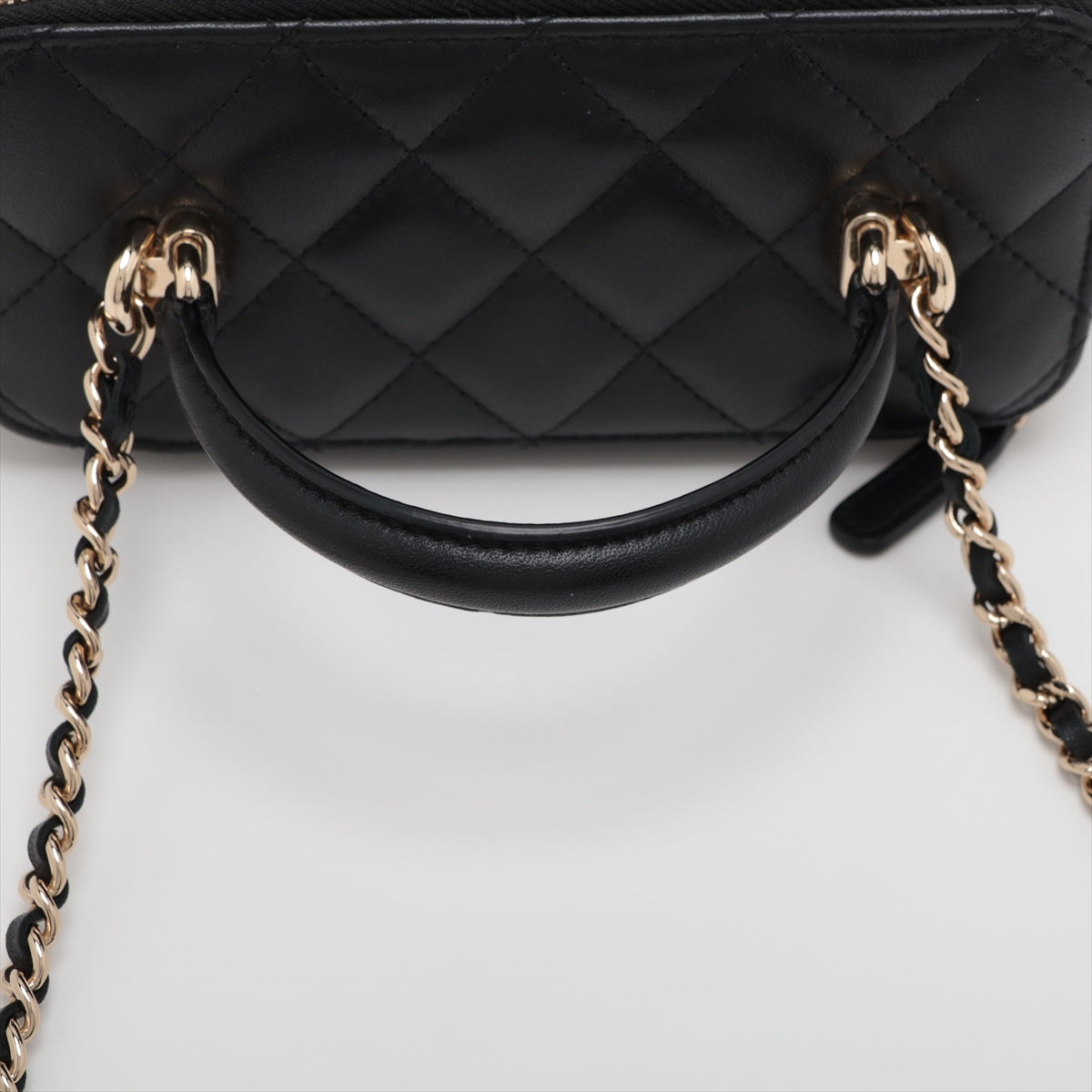 Chanel Matrasse  Chain Shoulder Bag Vanity Black G  31st