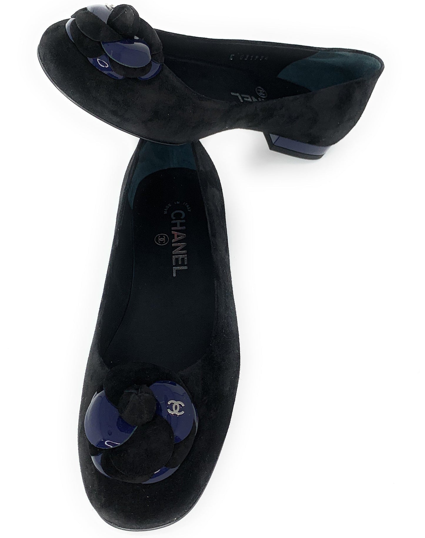 Chanel  16A CC Black Suede Camellia Ballerina Flats