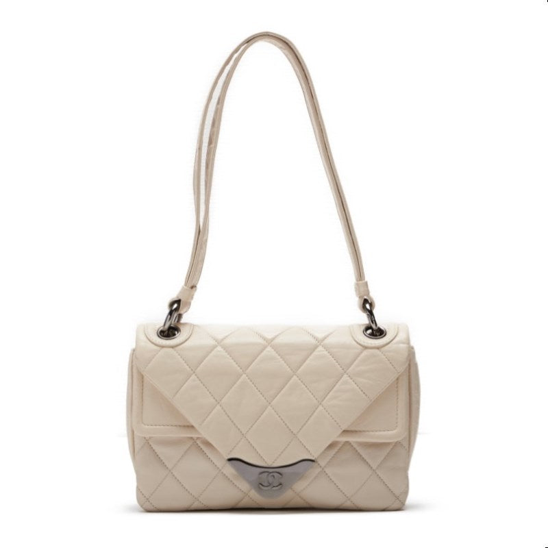 Chanel Matrasse V Flap One-s bag  White (Silver G) Shoulder Bag Mini Shoulder Bag  Bag Hybrid 【 Ship】 Himalan Online