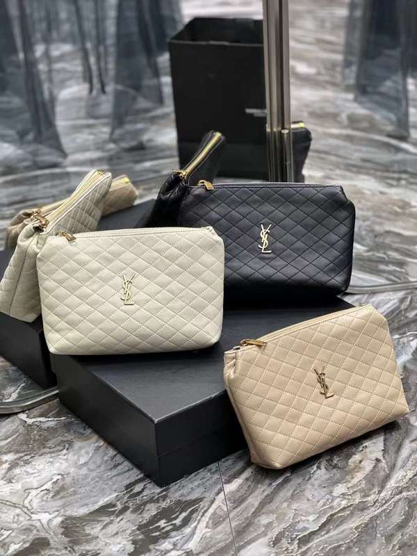 Yves Saint Laurent - Bags   641