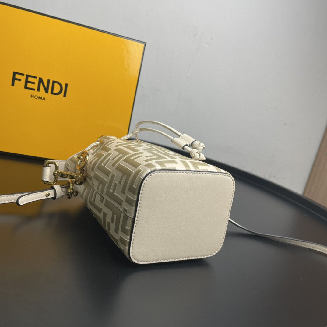 Fendi Mon Tresor Beige Mini Bag For Woman 18cm/7in 8BS010A659F174X