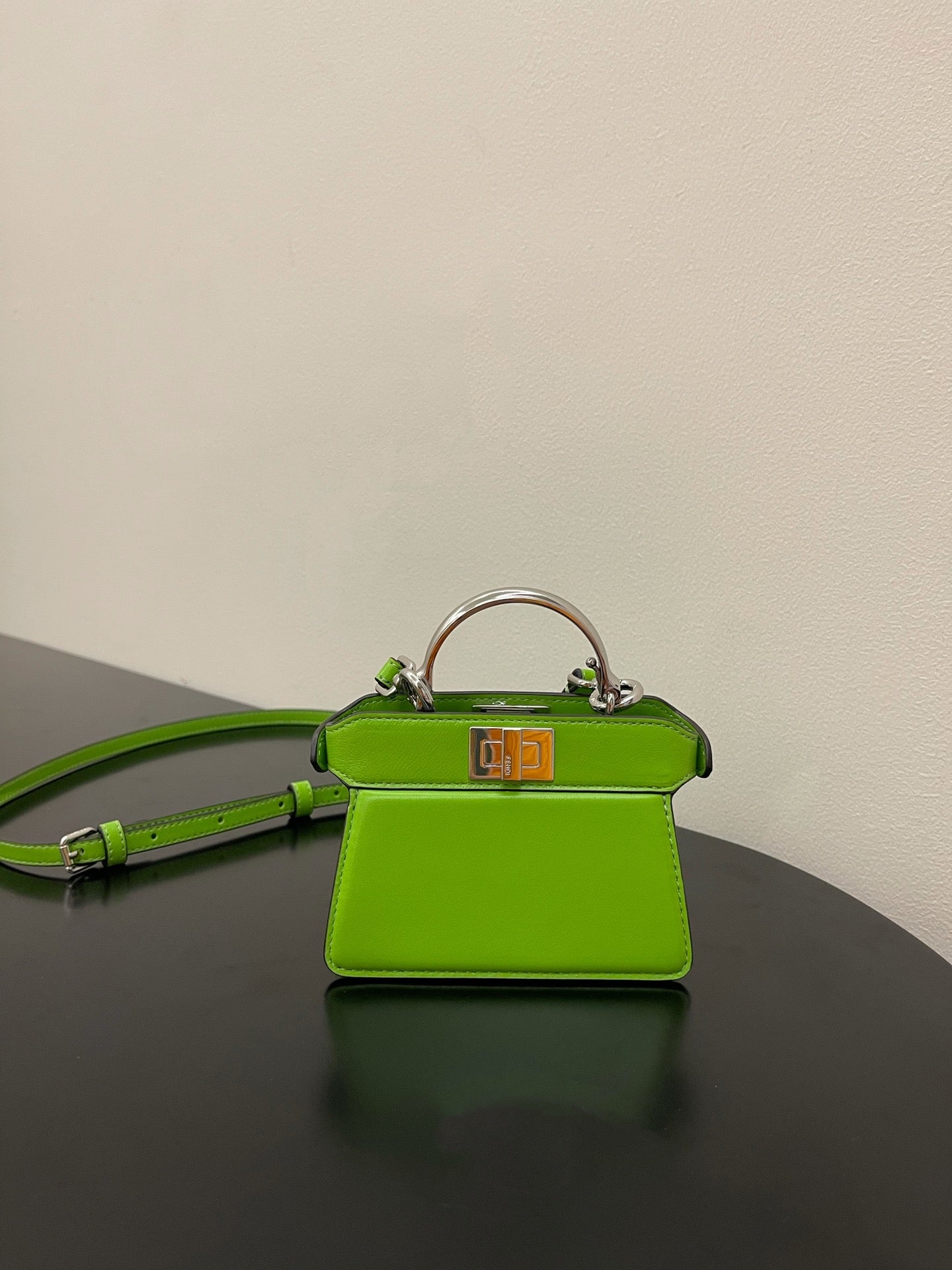 Fendi Peekaboo ISeeU Petite Green Micro Bag For Woman 11cm/4.5in