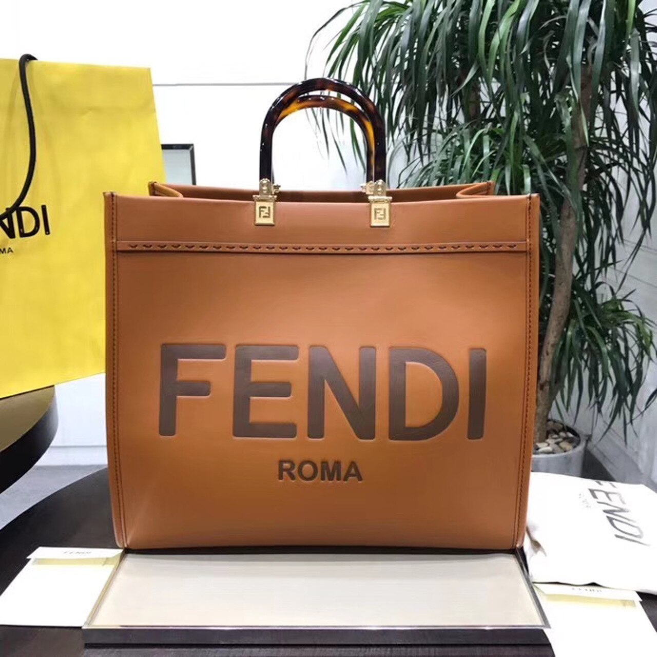 Fendi Sunshine Large Tote Bag Brown