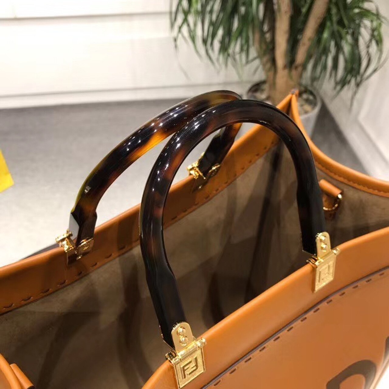 Fendi Sunshine Large Tote Bag Brown