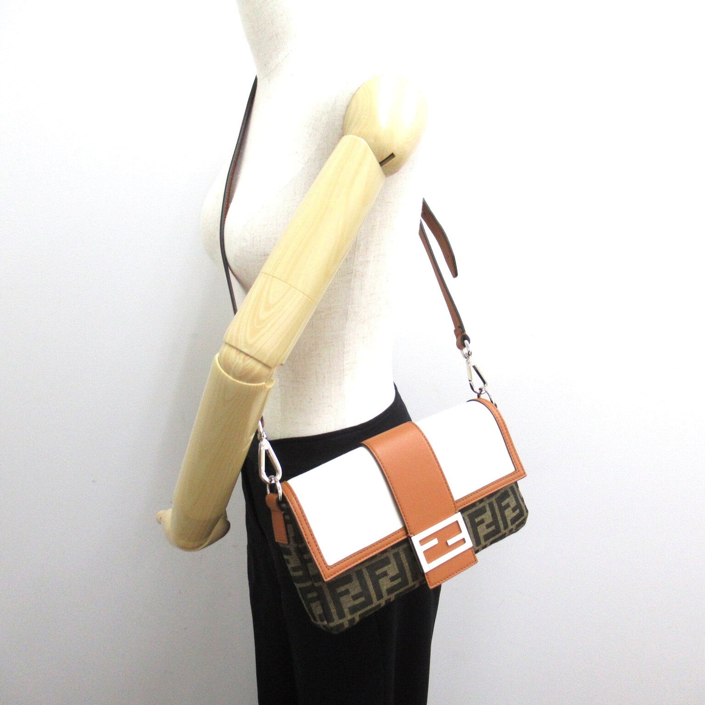 Fendi Fendi Zucca Shoulder Bag 2w Shoulder Bag Canvas Leather  Brown / Ivory 7VA472