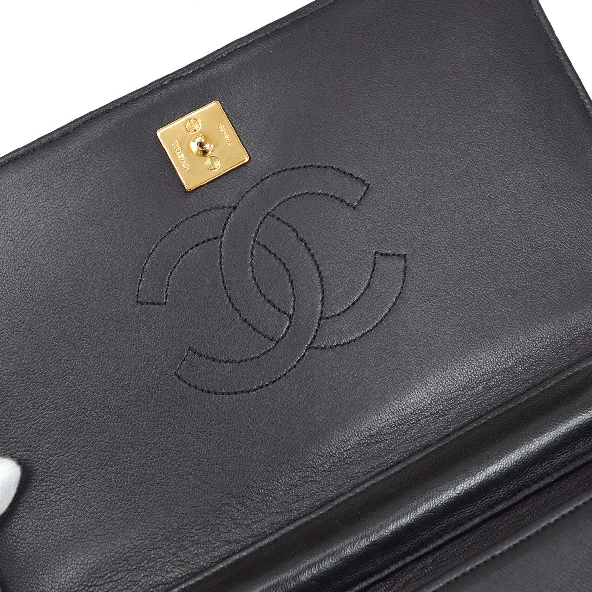 CHANEL * 1986-1988 Pushlock Full Flap Small Black Lambskin