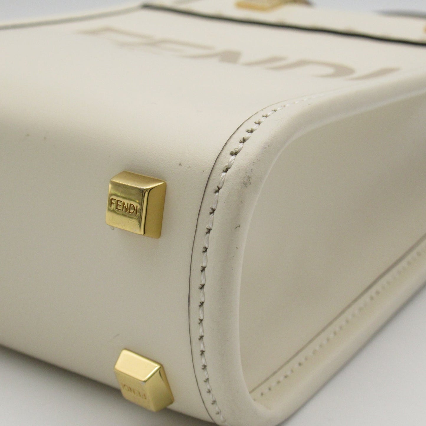 Fendi Fendi Sunshine  Mini Shoulder Bag Shoulder Bag  White 8BS051