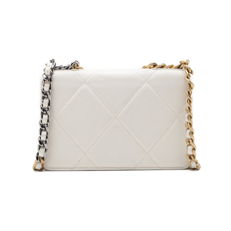 CHANEL 【CHANEL】 CHANEL 19 Matrasse Chain Wallet  White (Gen  Silver Gold)  Wallet  【 Delivery】 Khao Yamamoto Online