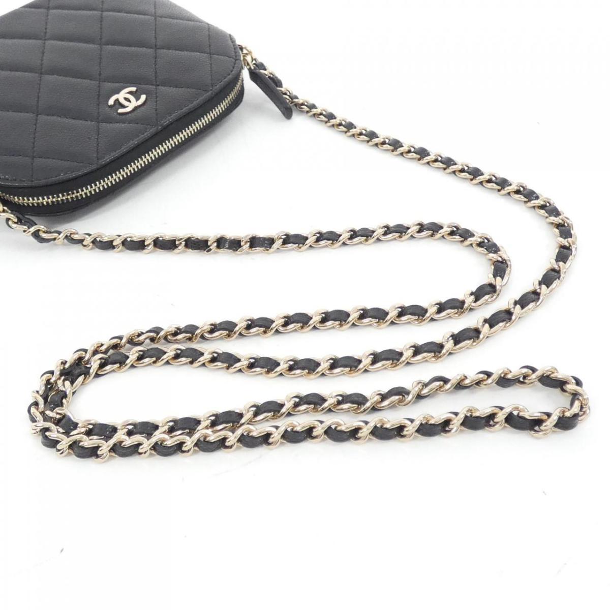 Chanel AP4000 Shoulder Bag