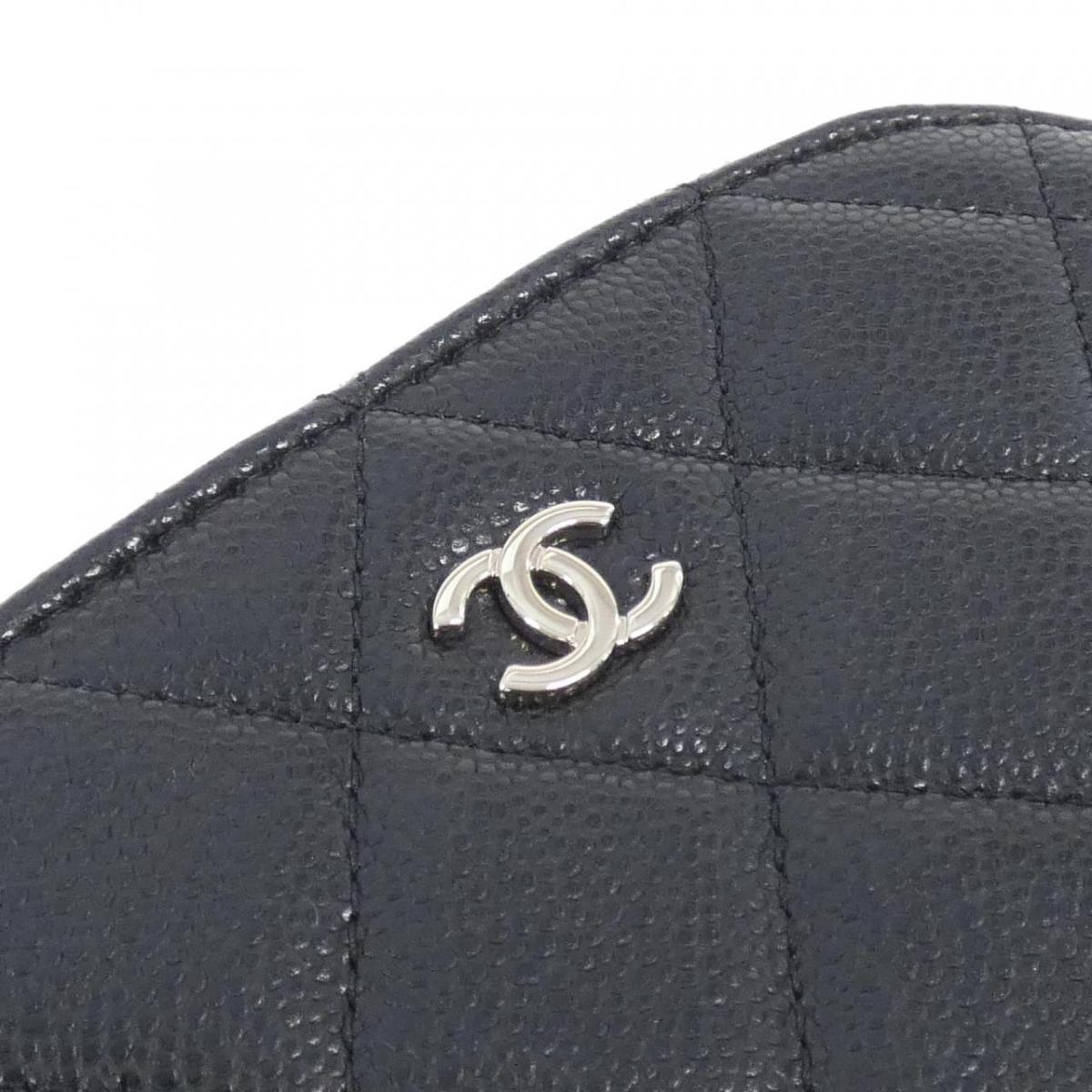 Chanel AP4000 Shoulder Bag