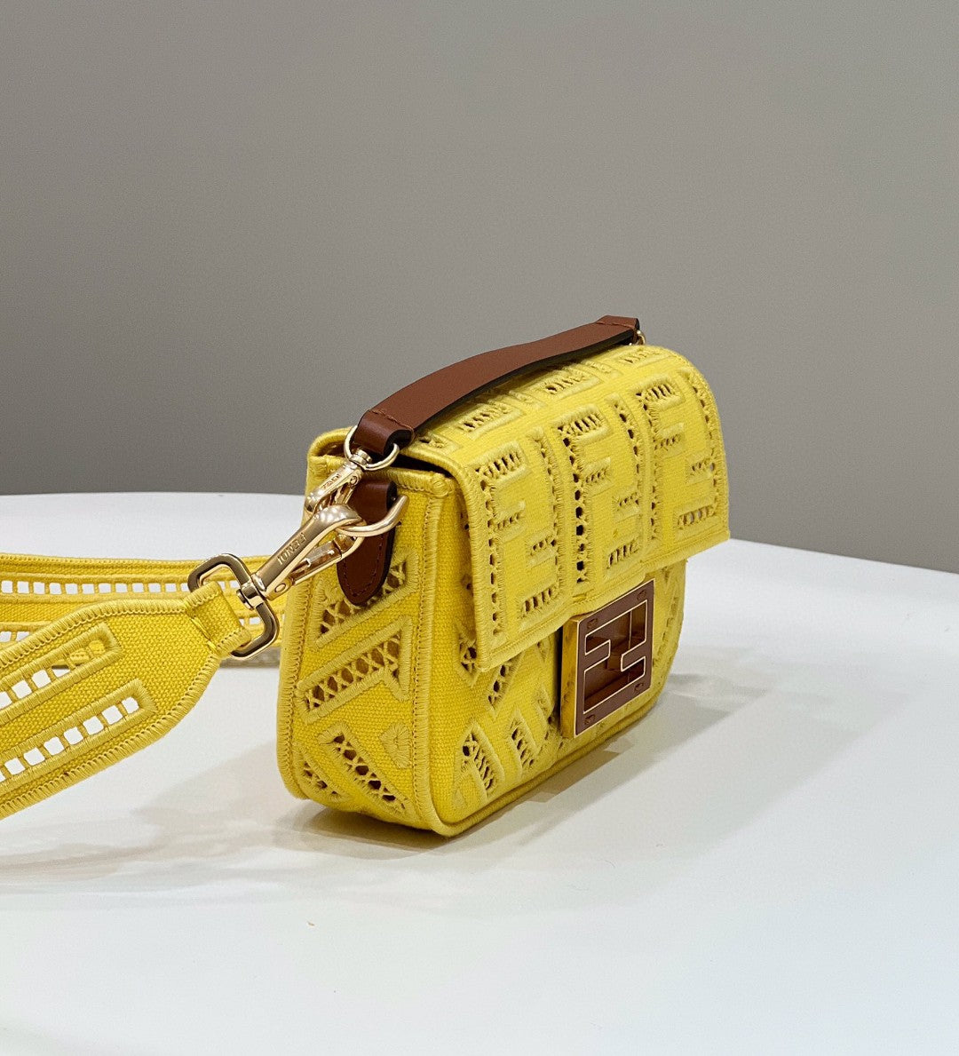 Fendi Baguette Yellow with Embroidery Small Bag For Woman 21cm/8in