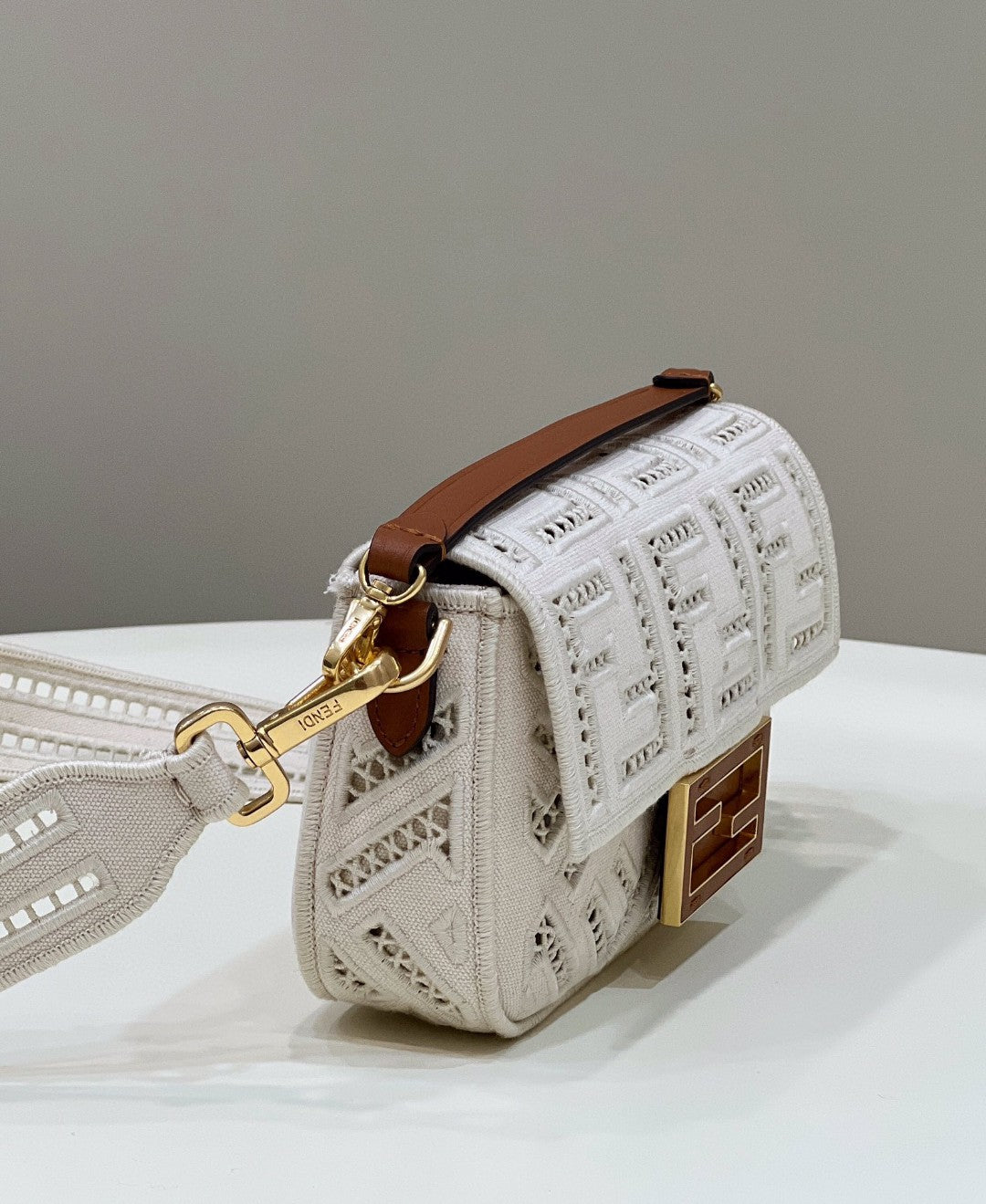 Fendi Baguette White with Embroidery Small Bag For Woman 21cm/8in