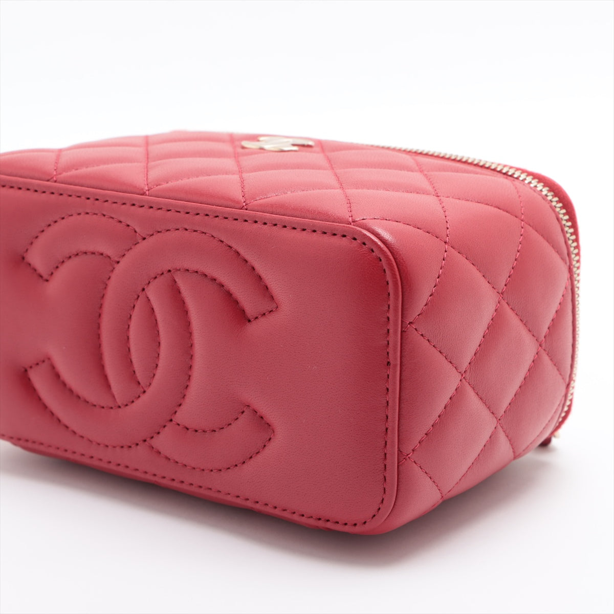 Chanel Lambskin  Chain Shoulder Bag Vanity Red Silver G