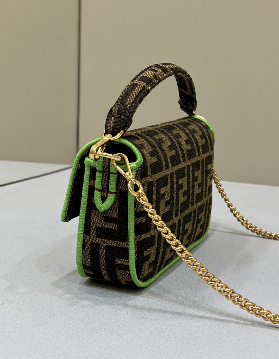 Fendi Baguette Small Brown Fabric Green Border Bag For Woman 18cm/7in