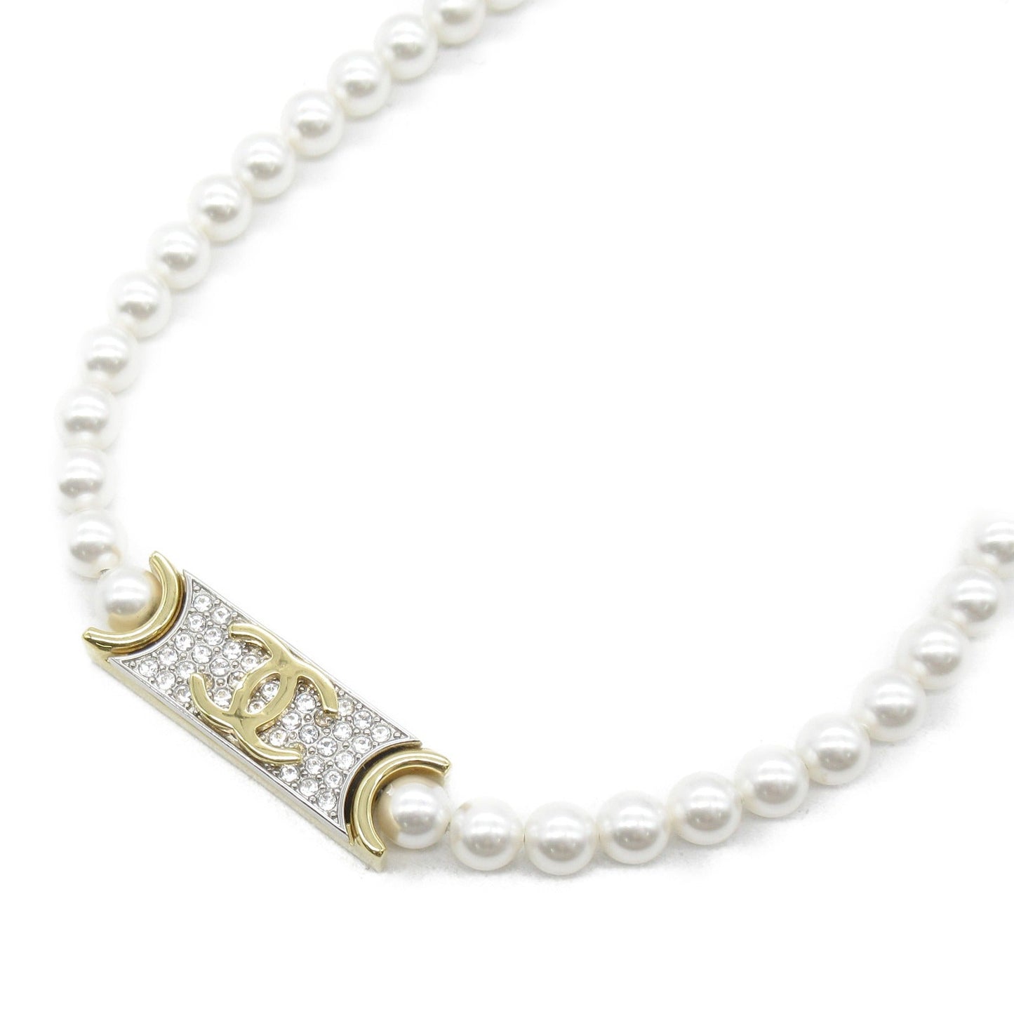 Chanel Choker Pearl B23A Choker Accessoires GP (Gen )  Pearl  White