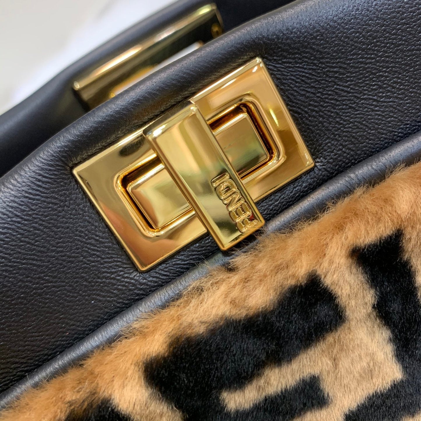 Fendi Handle Bag 27cm Brown