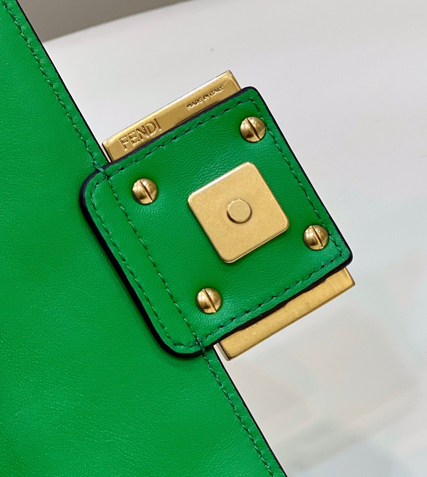 Fendi Baguette Green  Crossbody Bags