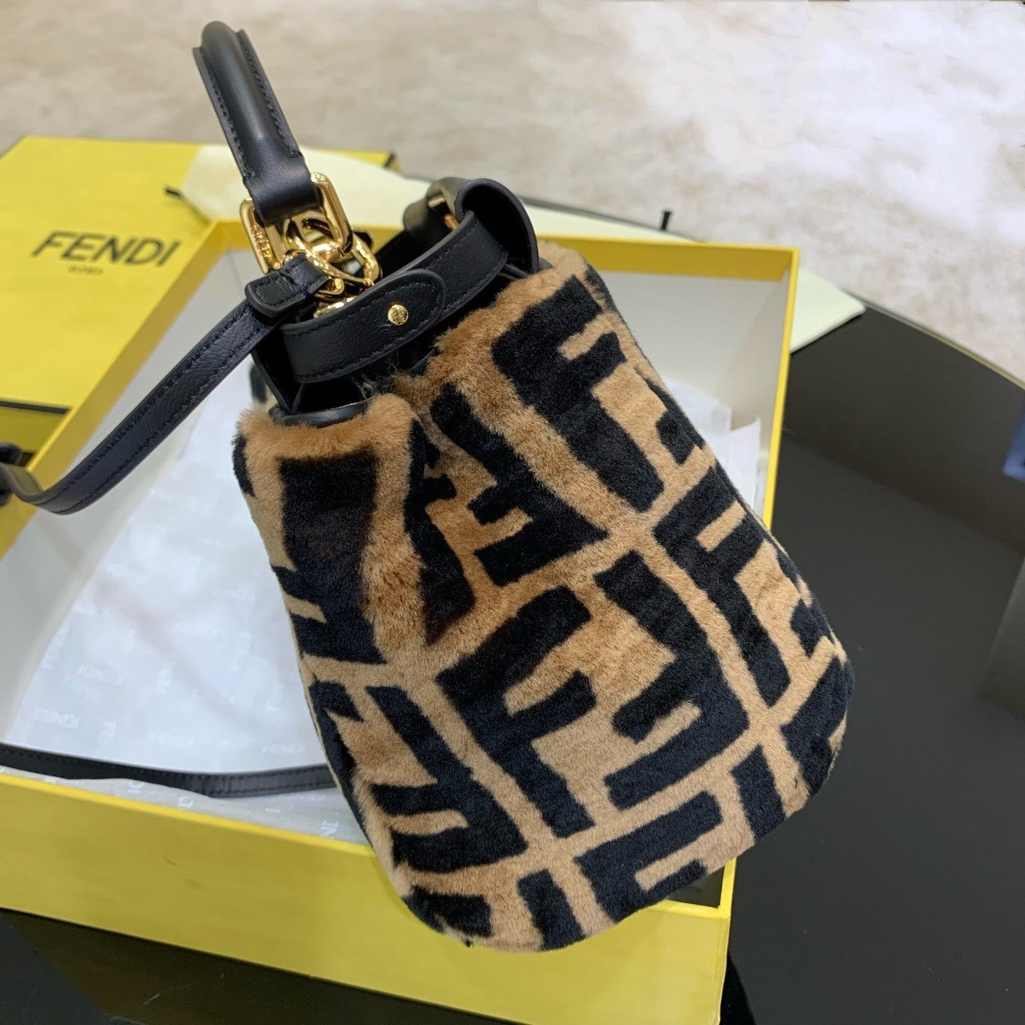 Fendi Handle Bag 27cm Brown