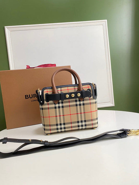 Honix Bags - Burberry Bags - 026