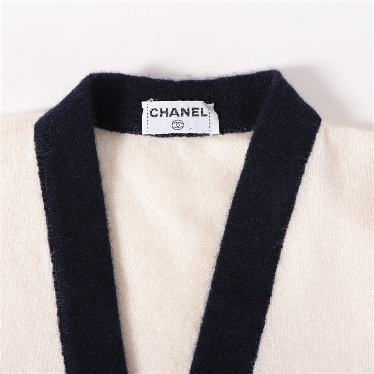 Chanel Cashmere Cardigan 3  Ivory X Navy Clover Button