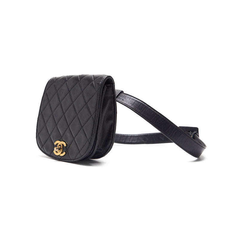 Chanel Matrasse Turn-Lock Waist Bag  Black  S Bag Wester Bag ' Shell Bag Hybrid  Ship Eb Shell Online