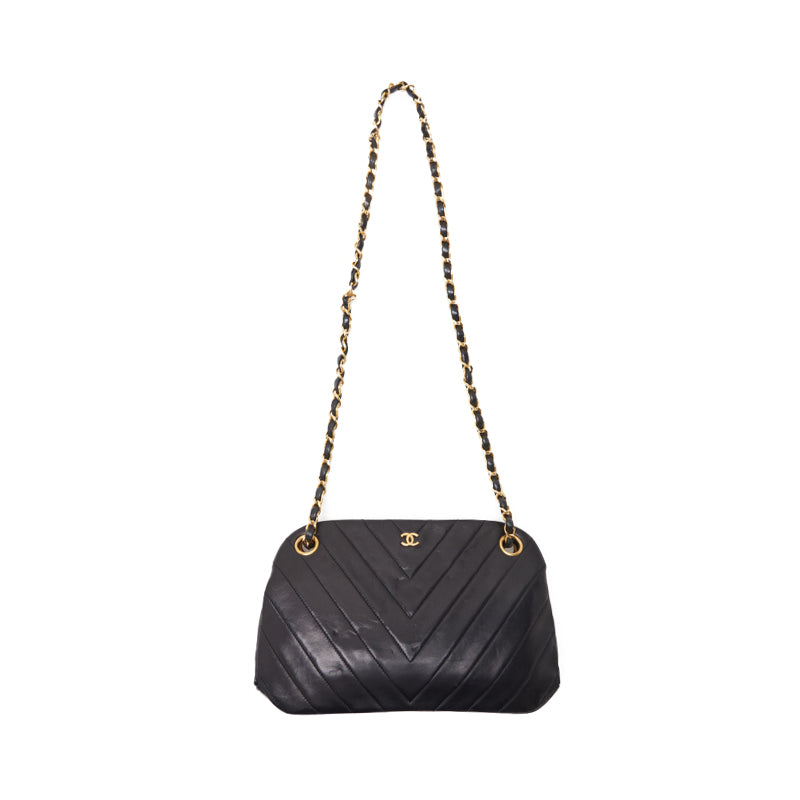 CHANEL V-stick Chain Shoulder  Black  Shoulder Bag Mini Shoulder Bag  Bag Hybrid 【 Delivery】 Khao Yamamoto Online