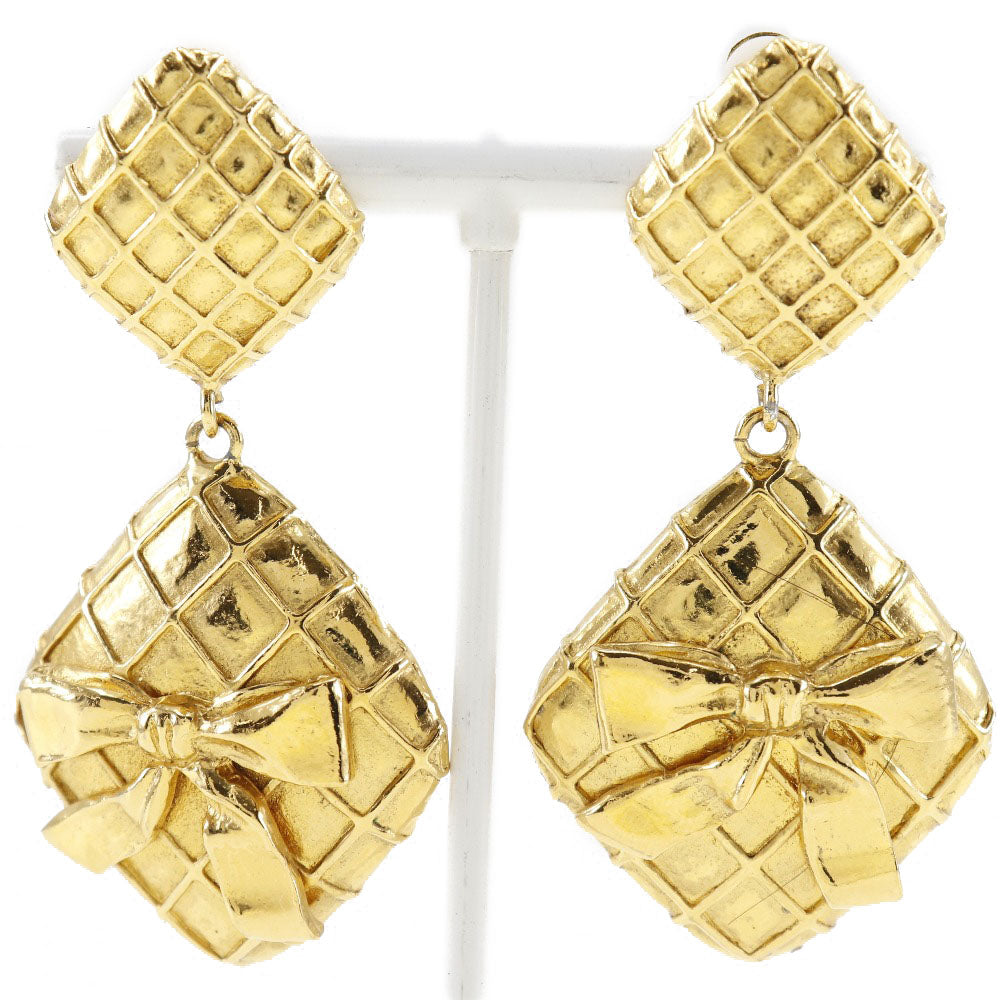 Chanel CHANEL Quilting Earrings G  French Gold Square  43.9g Quilting   Quilting Earrings