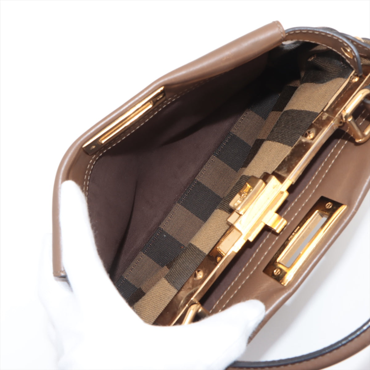 FENDI Peekaboo Medium in Leather Brown 8BN290