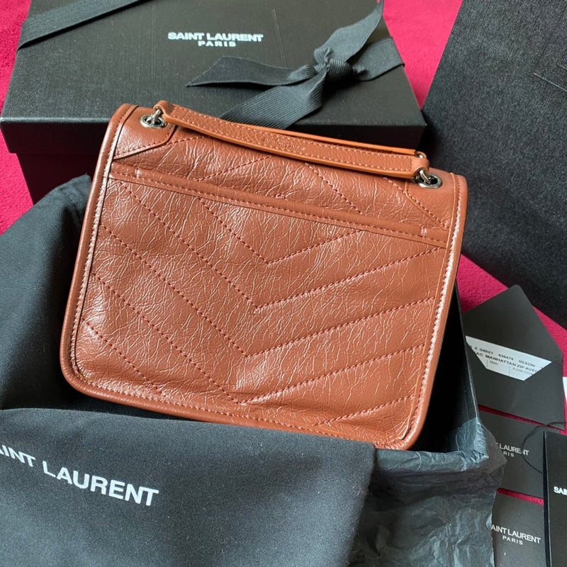 Yves Saint Laurent - Bags   382