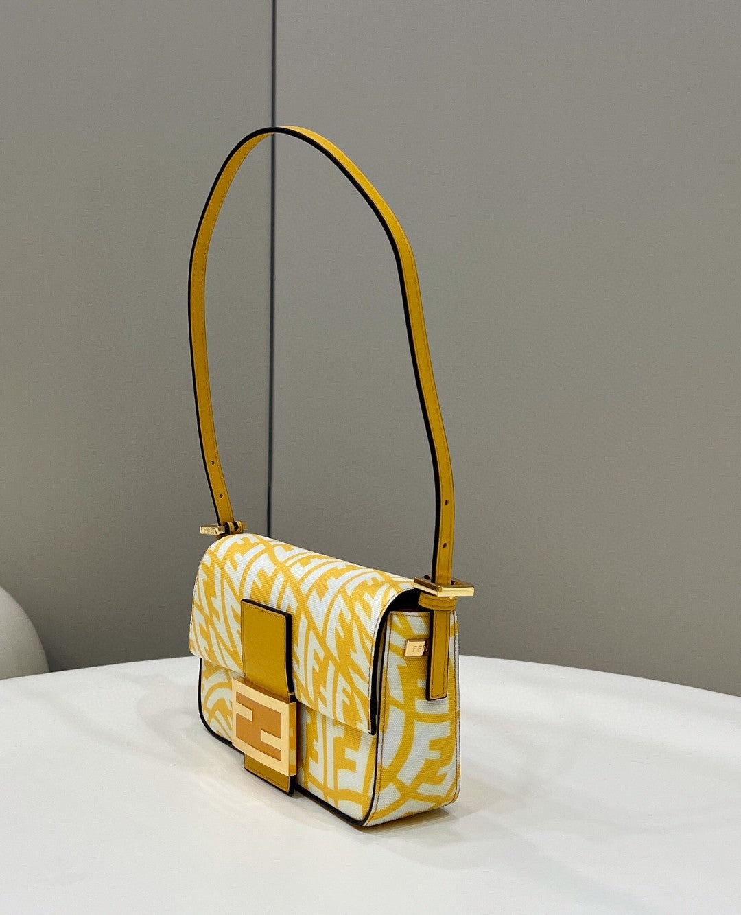 Fendi Mini Baguatte 1997 Yellow Glazed Bag For Woman 19.5cm/7.5in