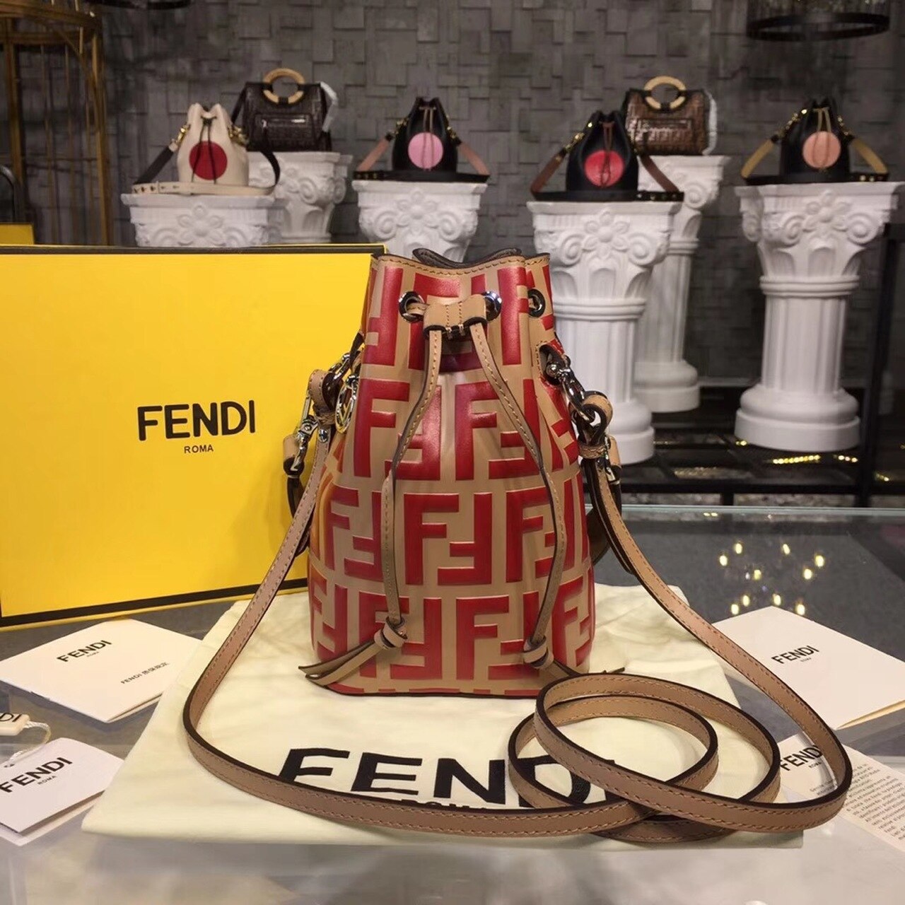 Fendi Mon Tresor Beige/Red