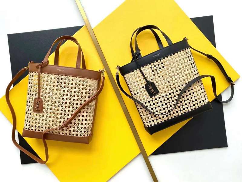 Yves Saint Laurent - Bags   114