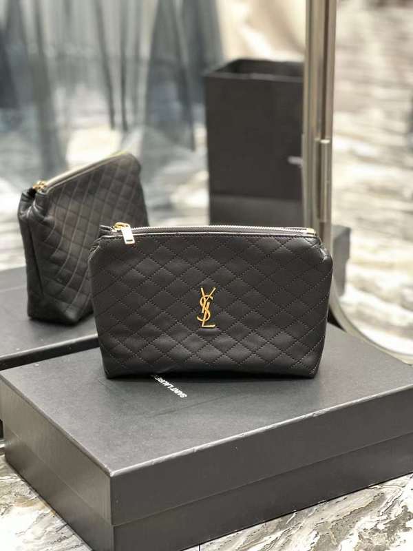 Yves Saint Laurent - Bags   641