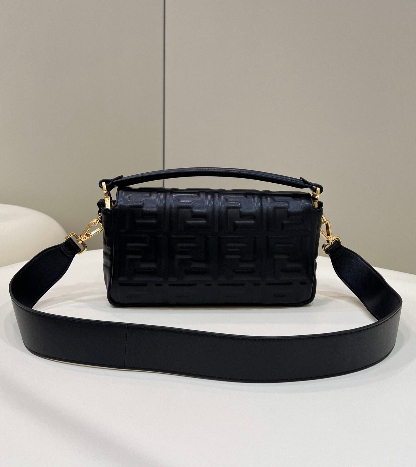 Fendi Baguette Black Crossbody Bags