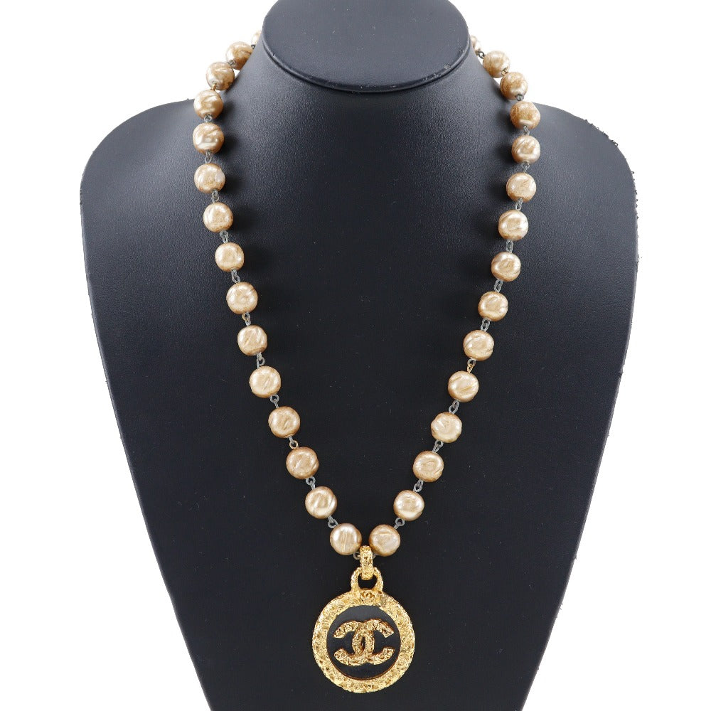 Chanel Chanel  Necklaces Vintage G   False Pearl Manufactured in France 1993 93A  109.3g lava