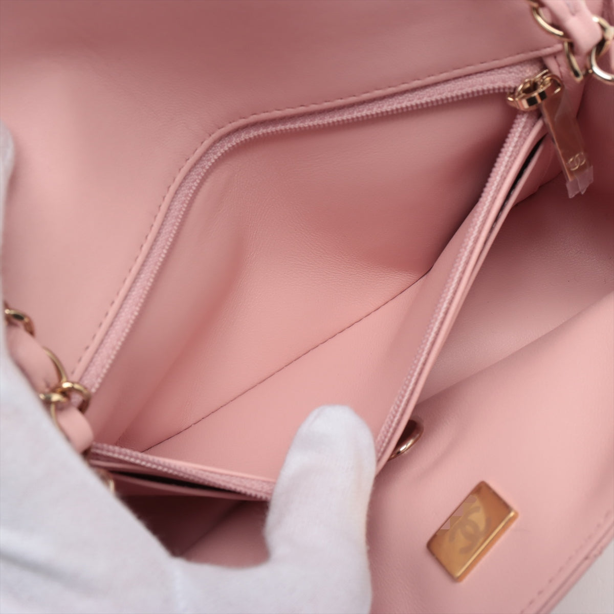 Chanel Mini Matrasse 20  S Single Chain Single Chain Bag Pink G  A69900