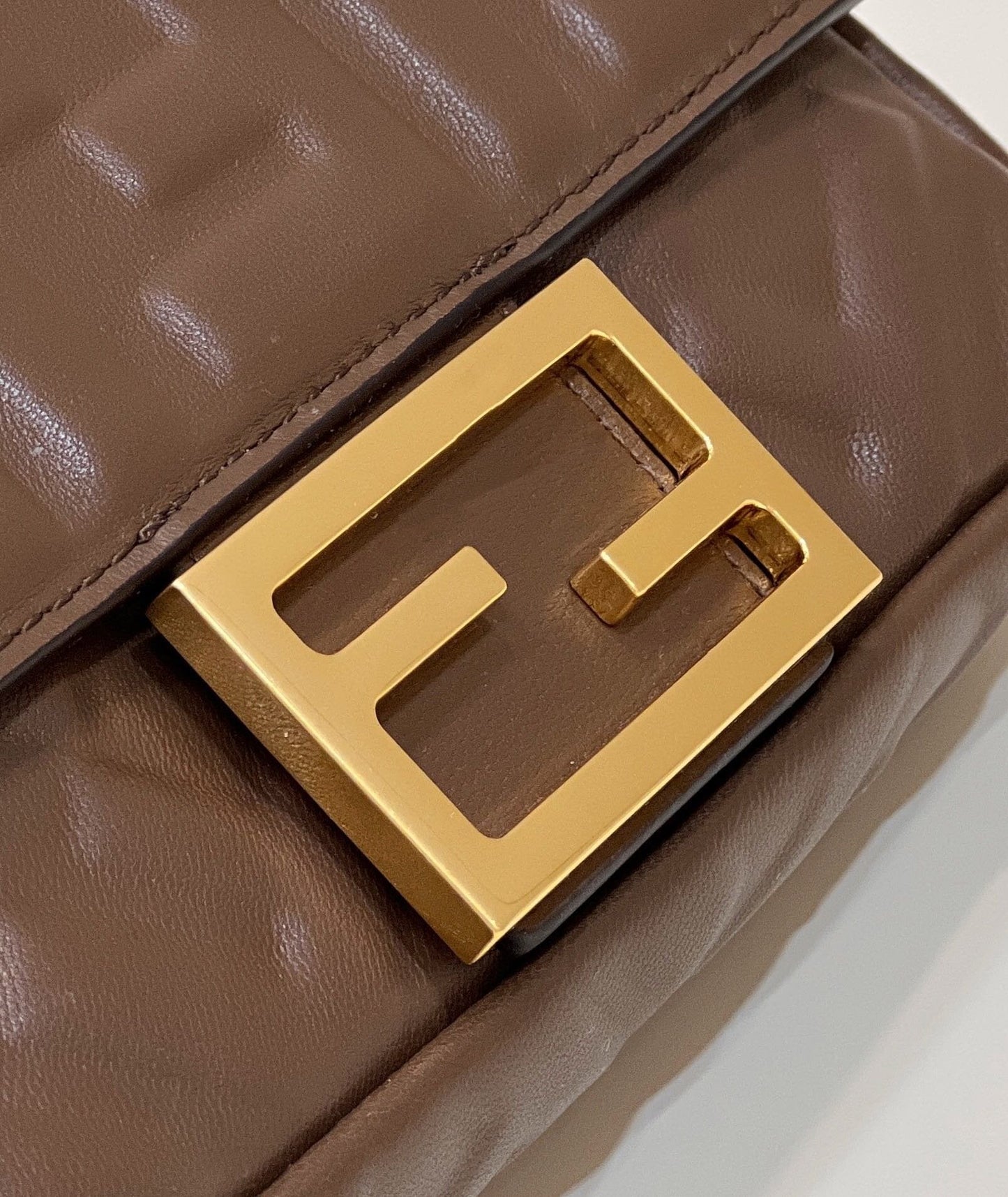 Fendi Baguette Brown Shoulder And Crossbody Bags