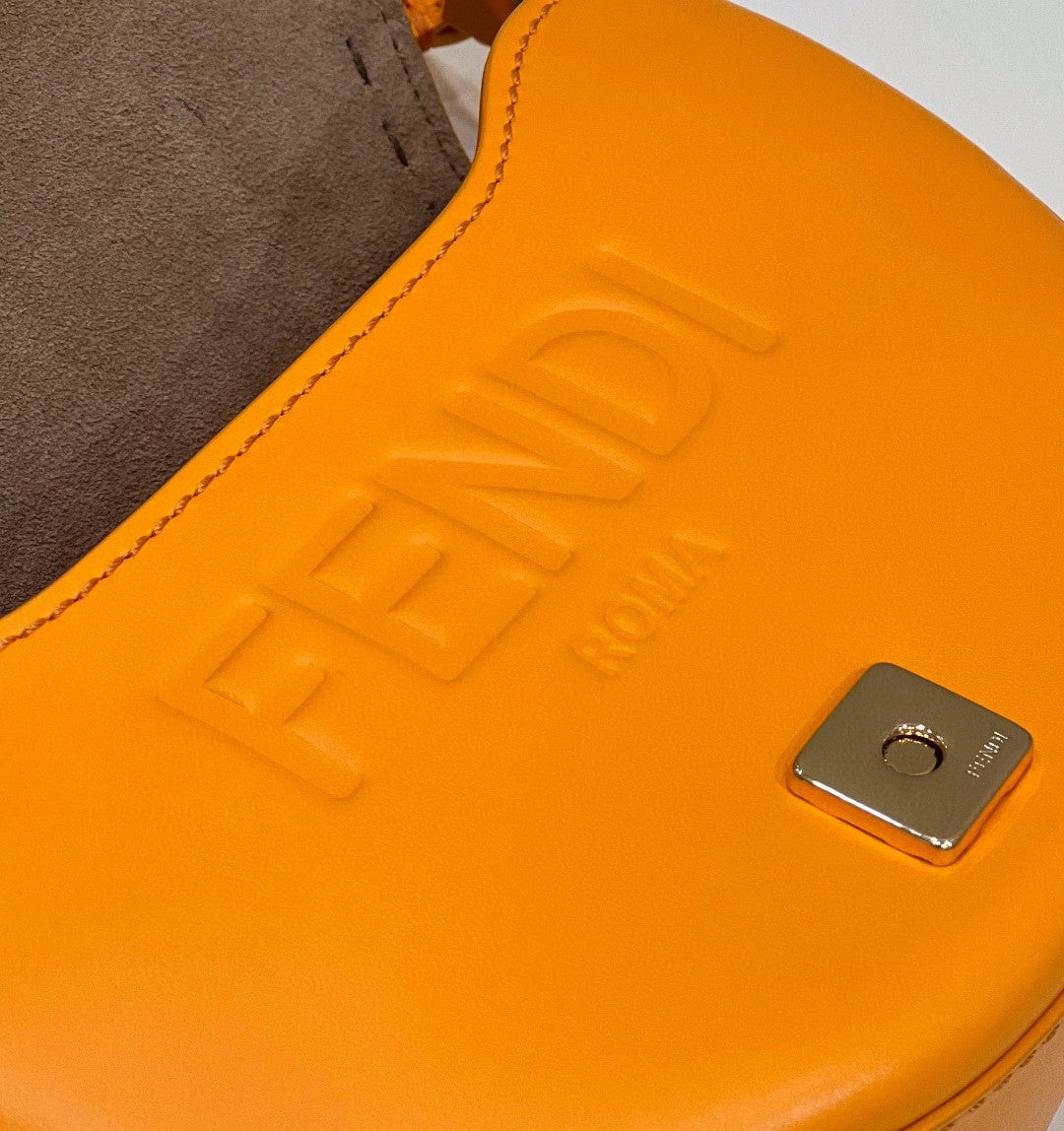 Fendi Moonlight Saddle Orange Bag For Woman 19cm/7.5in