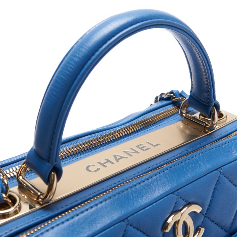 Chanel Matrasse Square  Top Logo 2w Chain Shoulder  Light Blue  Handbag  Handbag Ladies Handbag Hybrid   Ship] Ladies Online