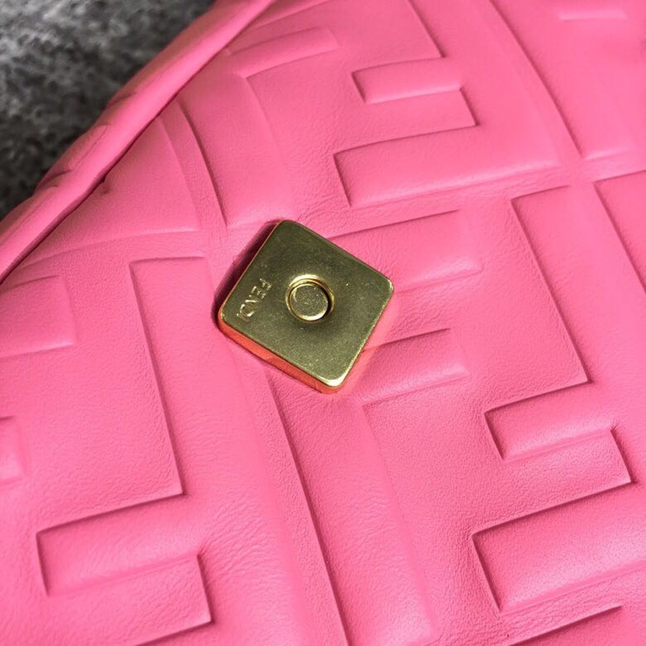 Fendi Baguette Nappa Pink Crossbody Bags