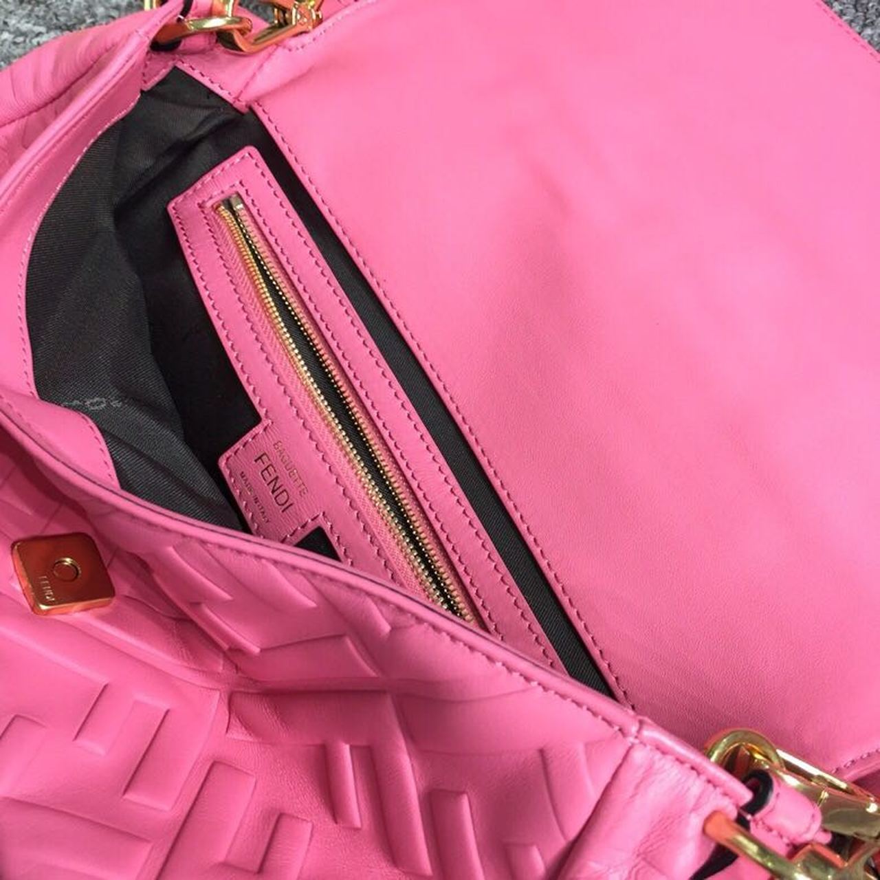 Fendi Baguette Nappa Pink Crossbody Bags