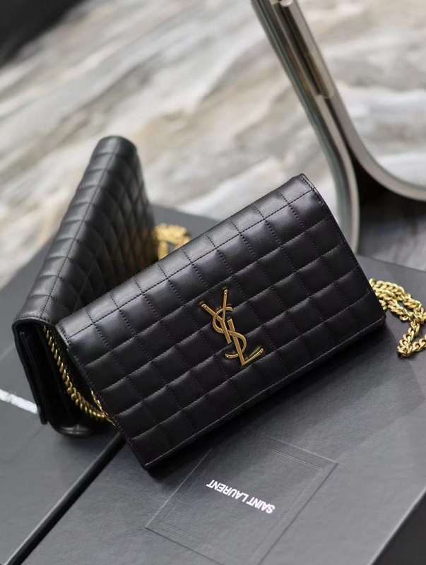 Yves Saint Laurent - Bags   666