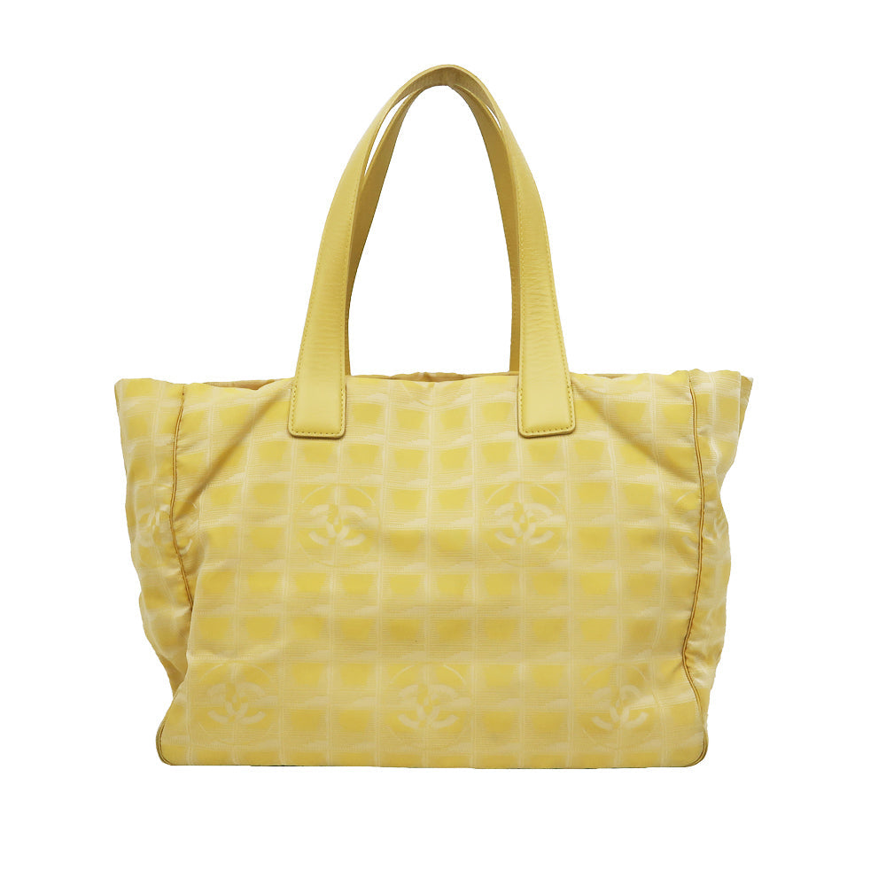 Chanel New Loveel Line Toot MM Handbag Yellow Yellow Shoulder