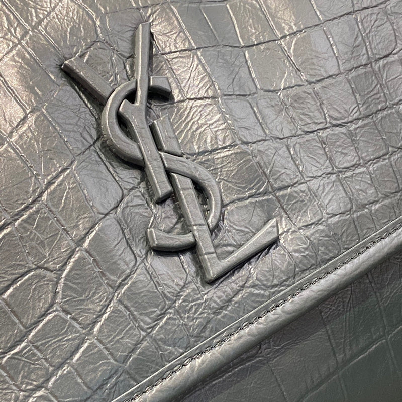 Yves Saint Laurent - Bags   325