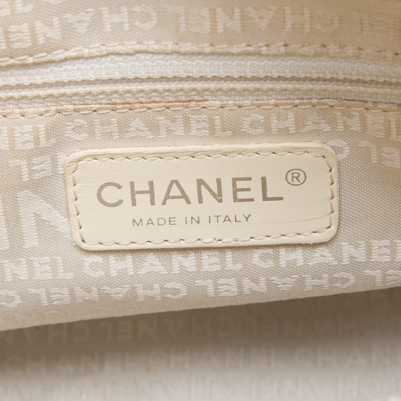 CHANEL Chocolate Bar Mini Boston Bag Handbag Caviar S White (Silver G)  Handbag Ladies Handbag Ladies Online