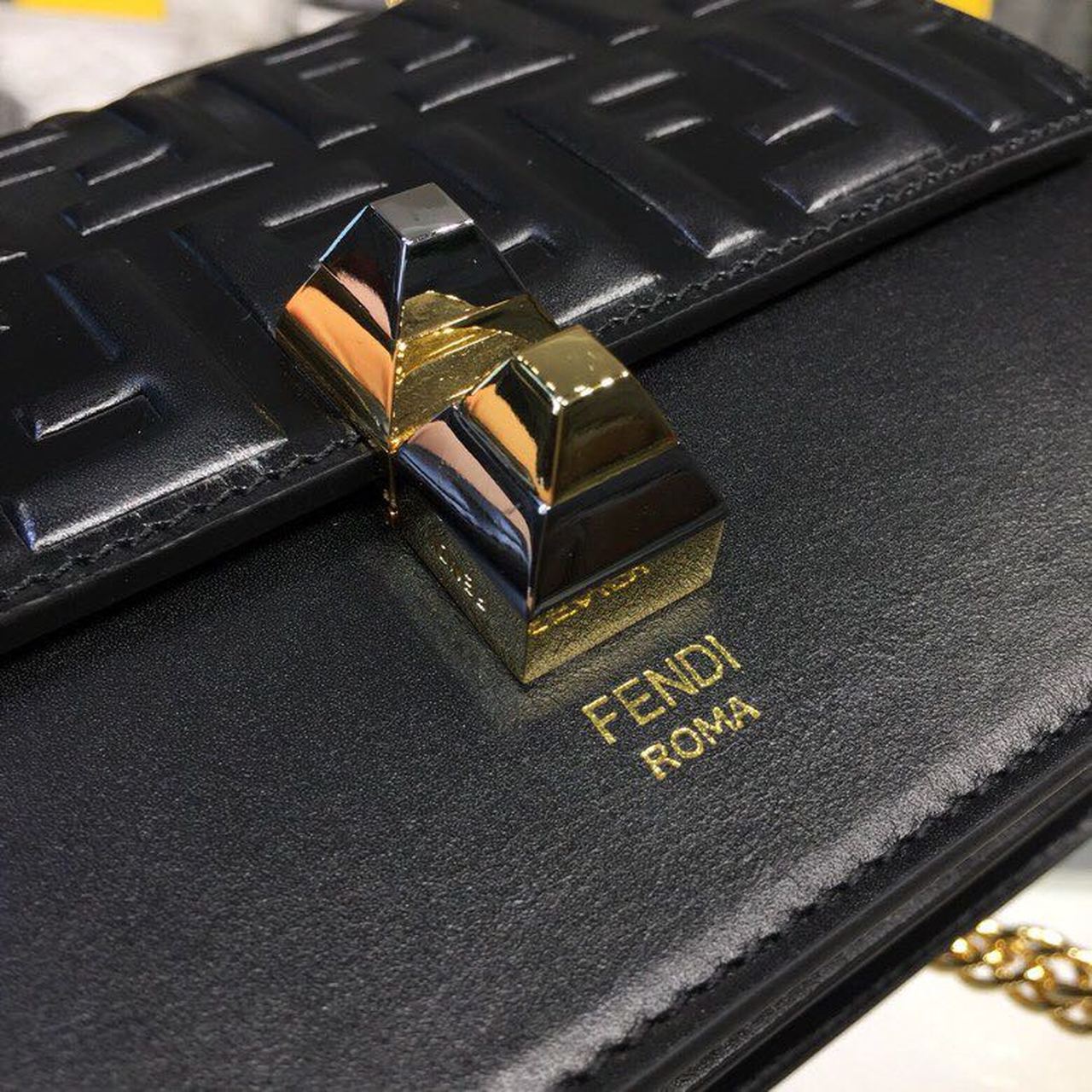 Fendi FF Logo Kan I Bag 9.8in/25cm With Gold Toned Chain Black For Women