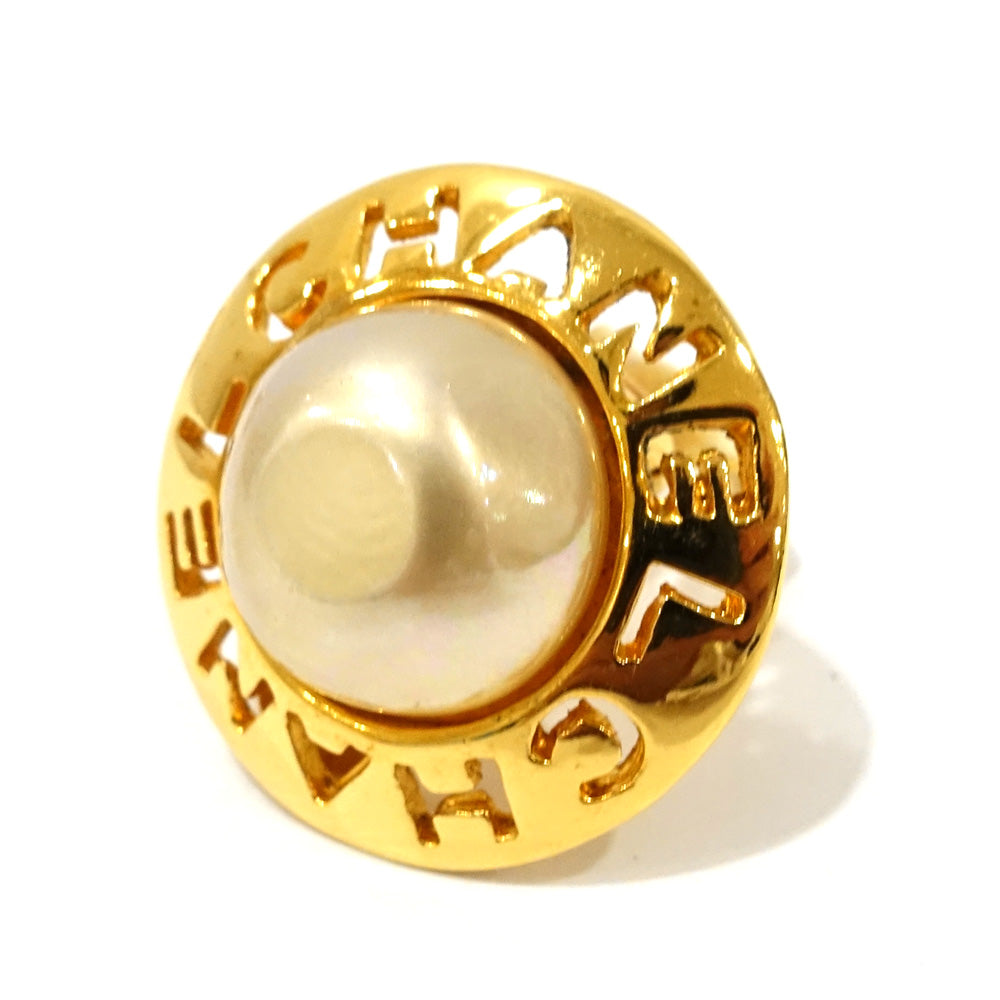 Chanel Earring Round Vintage Pearl Round Logo Accessoires Small