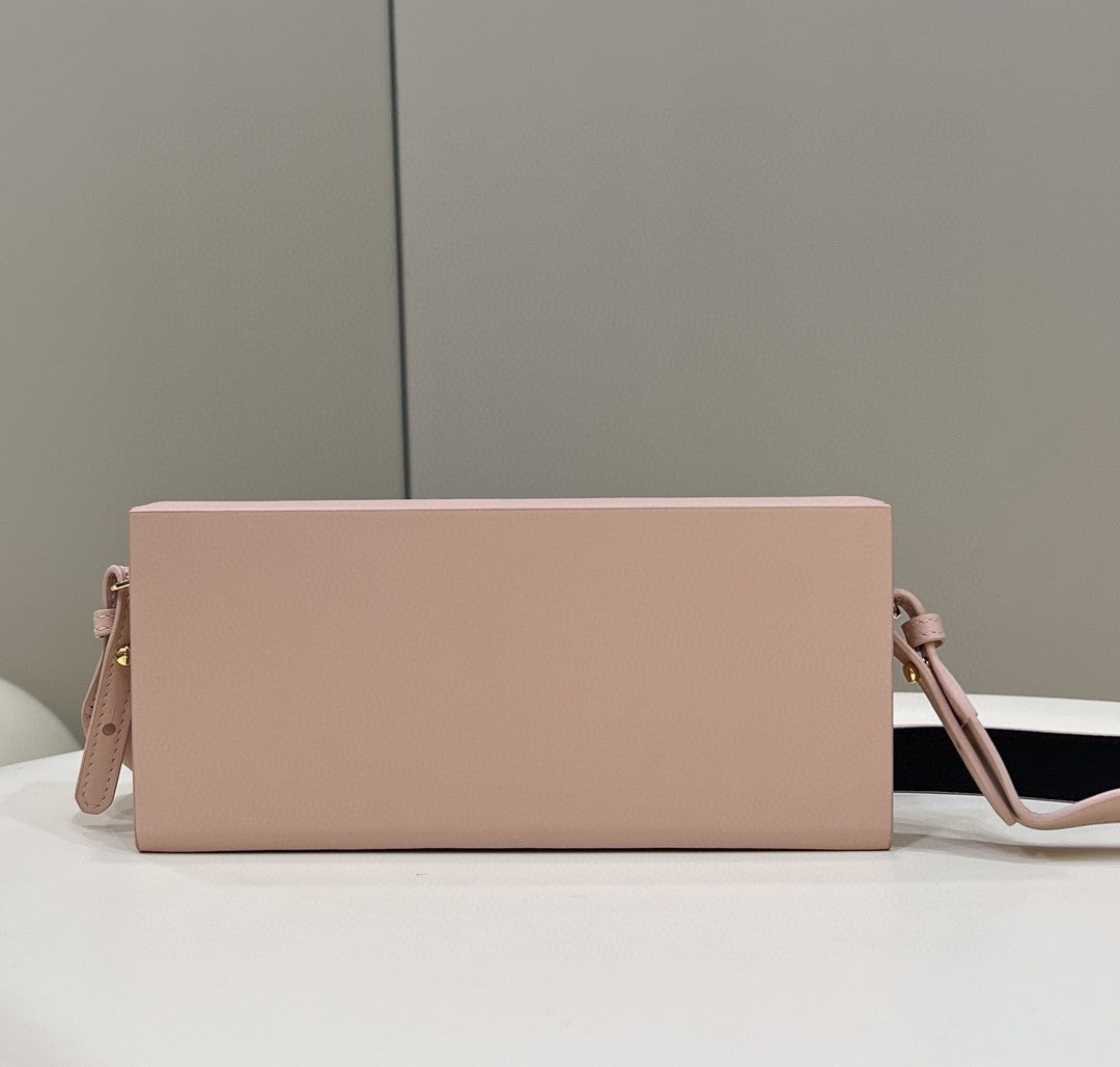 Fendi Horizontal Box Pink Bag For Woman 10.5cm/4in