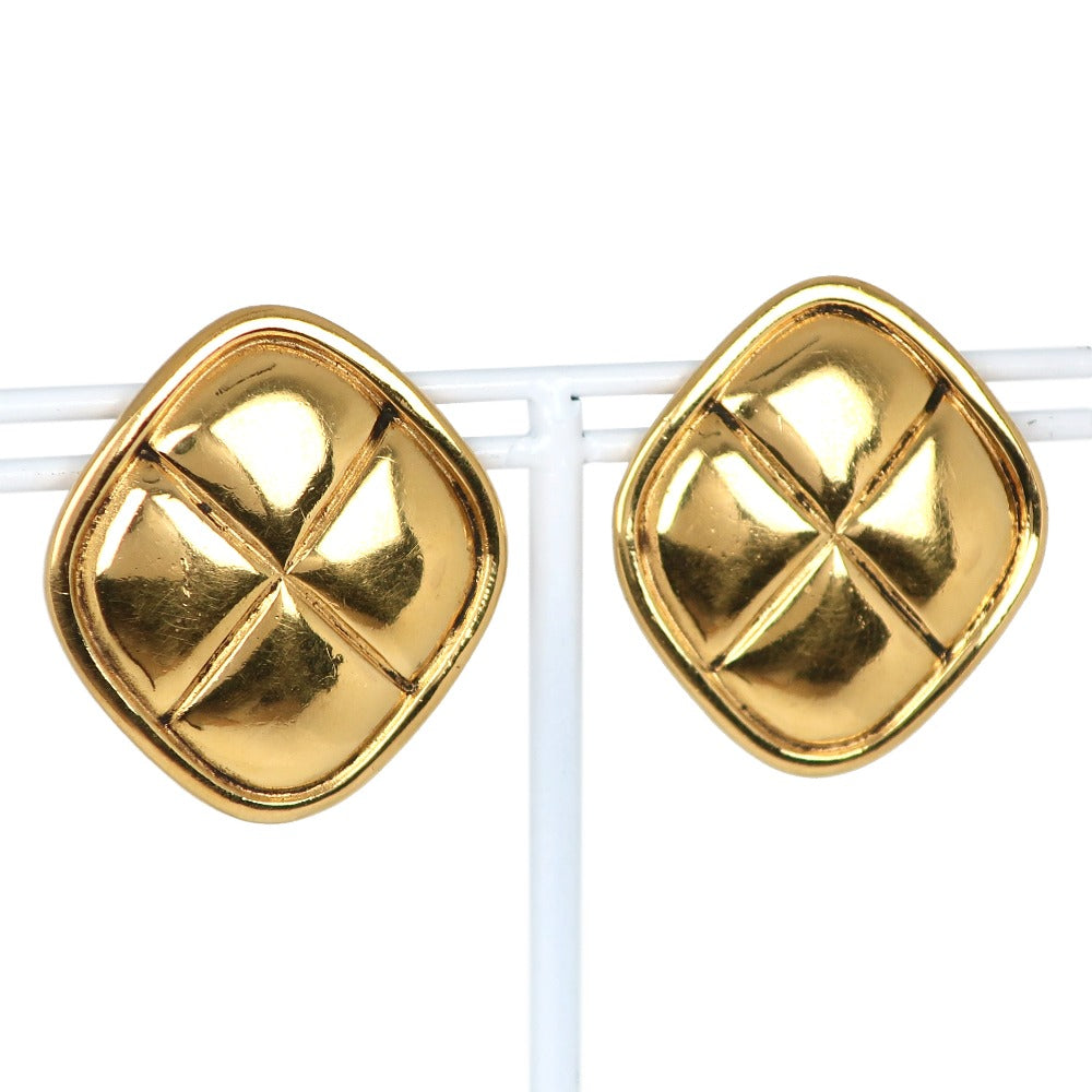 Chanel Chanel Earring Matrasse Vintage G    15.2g Rhombus   Earring Mattress   & Buy