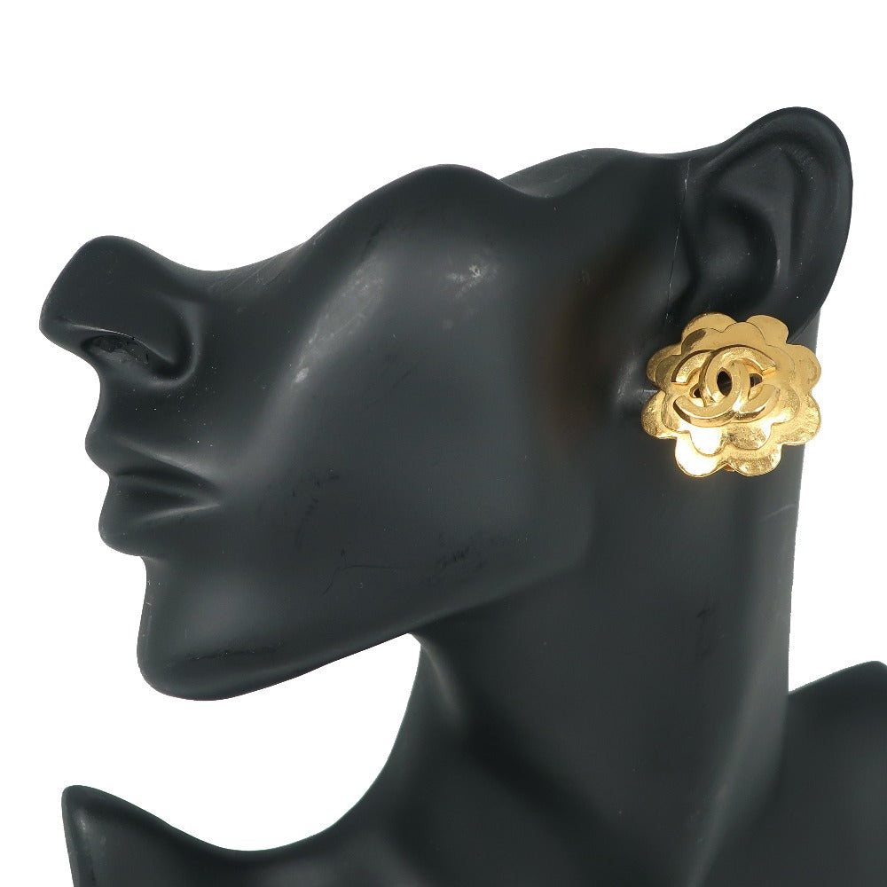 Chanel Chanel Flower Earring Coco Vintage G   1996 96P  23.6g flour  Earring